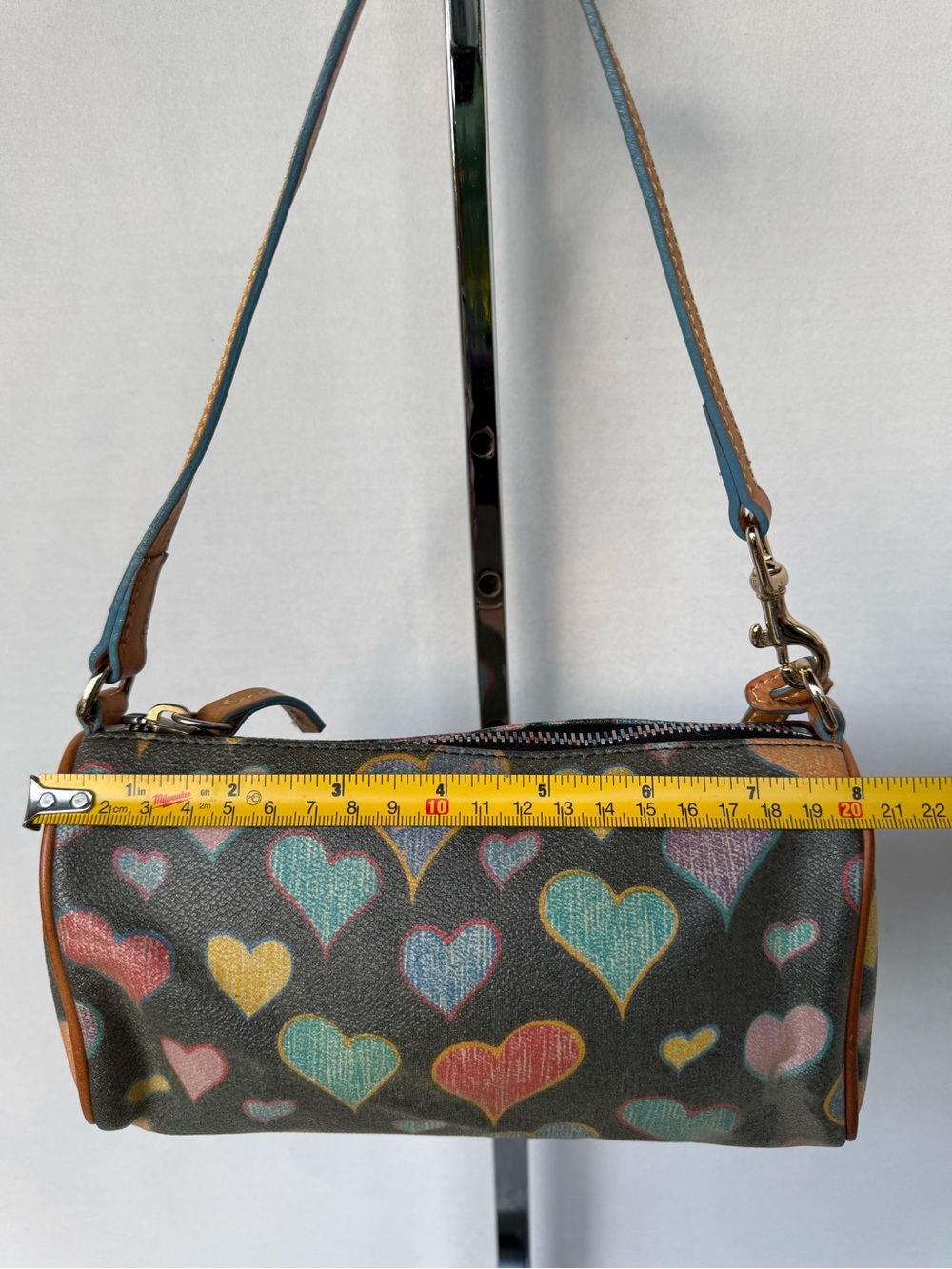 Dooney & Bourke Crayon Hearts Mini Barrel Handbag Bag Charm Black Multicolor - Picture 10 of 11